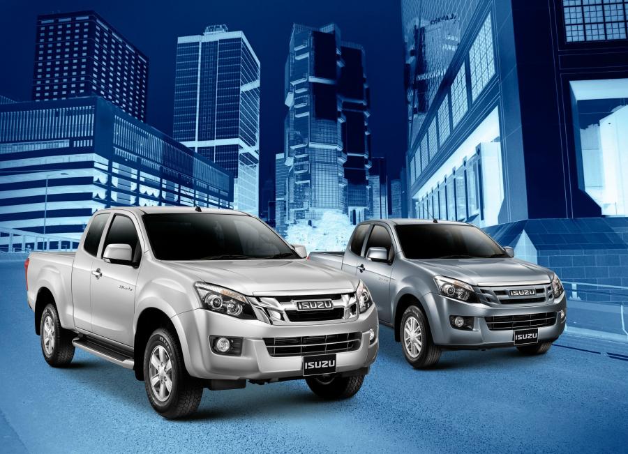  Isuzu D-Max 2012 года  (фото 2 из 24)